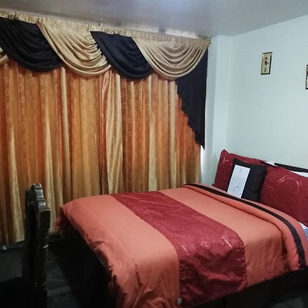 Hotel Bonaventure Quito Esterno foto