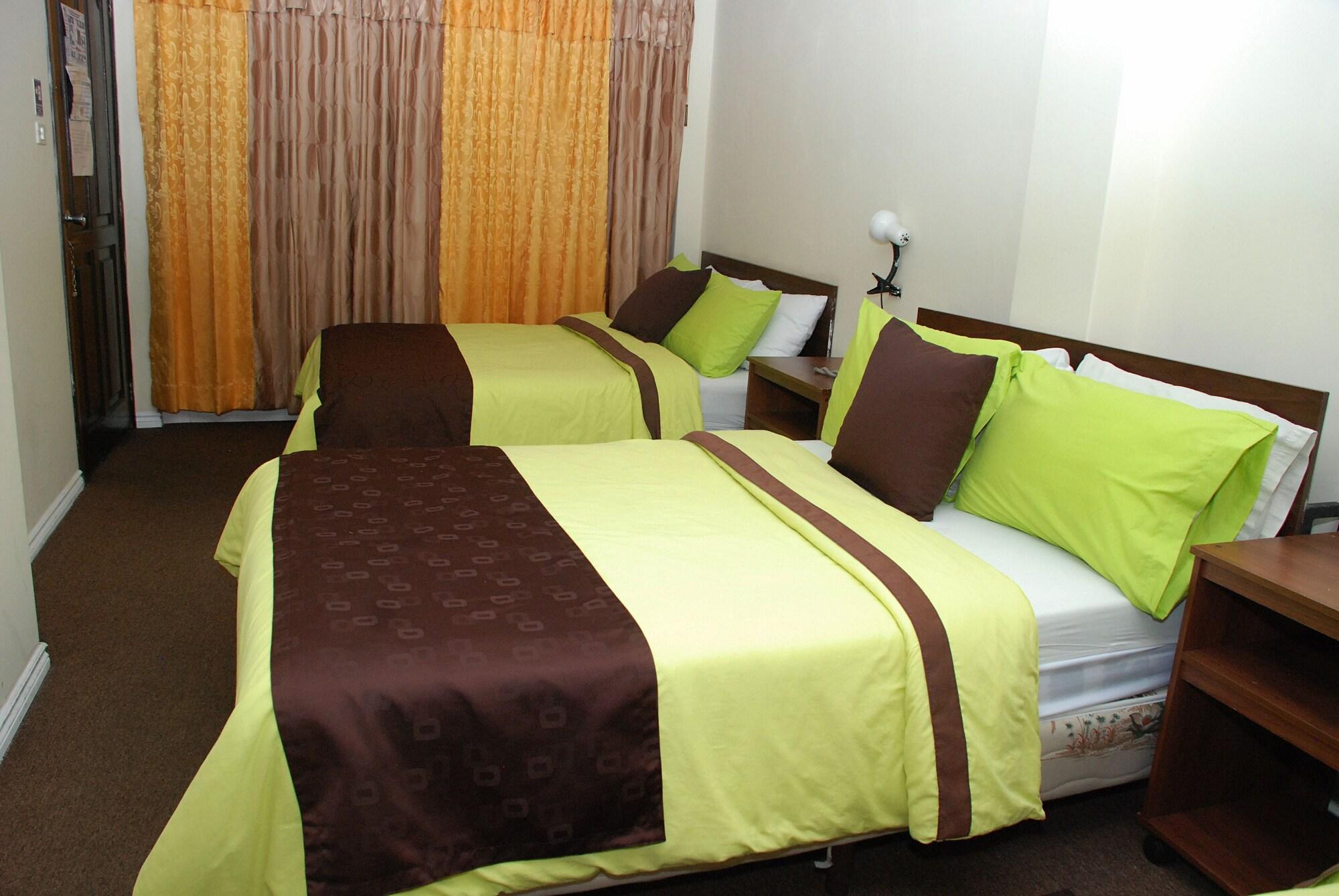 Hotel Bonaventure Quito Esterno foto