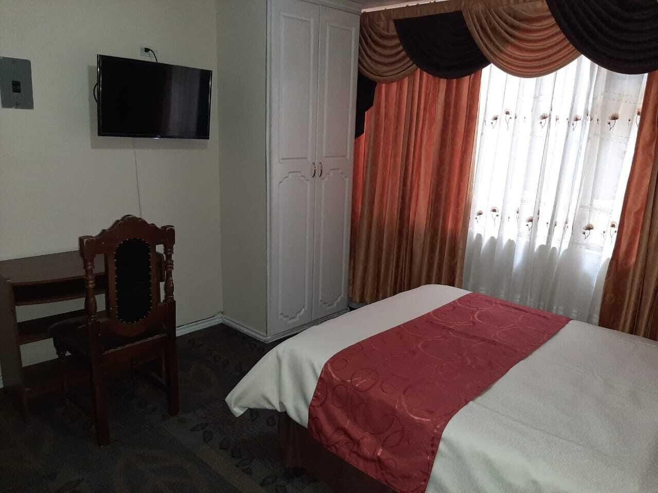 Hotel Bonaventure Quito Esterno foto