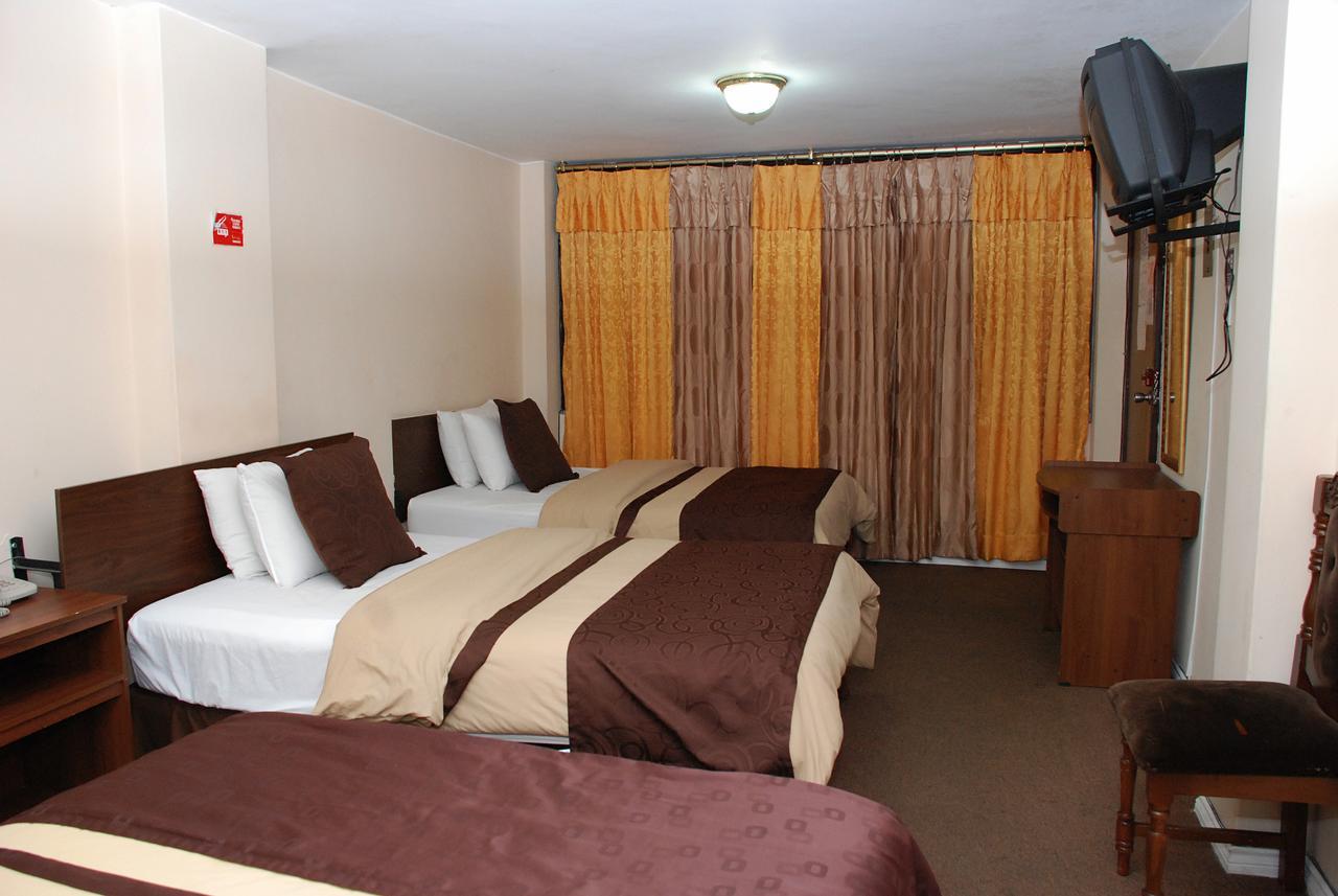 Hotel Bonaventure Quito Esterno foto
