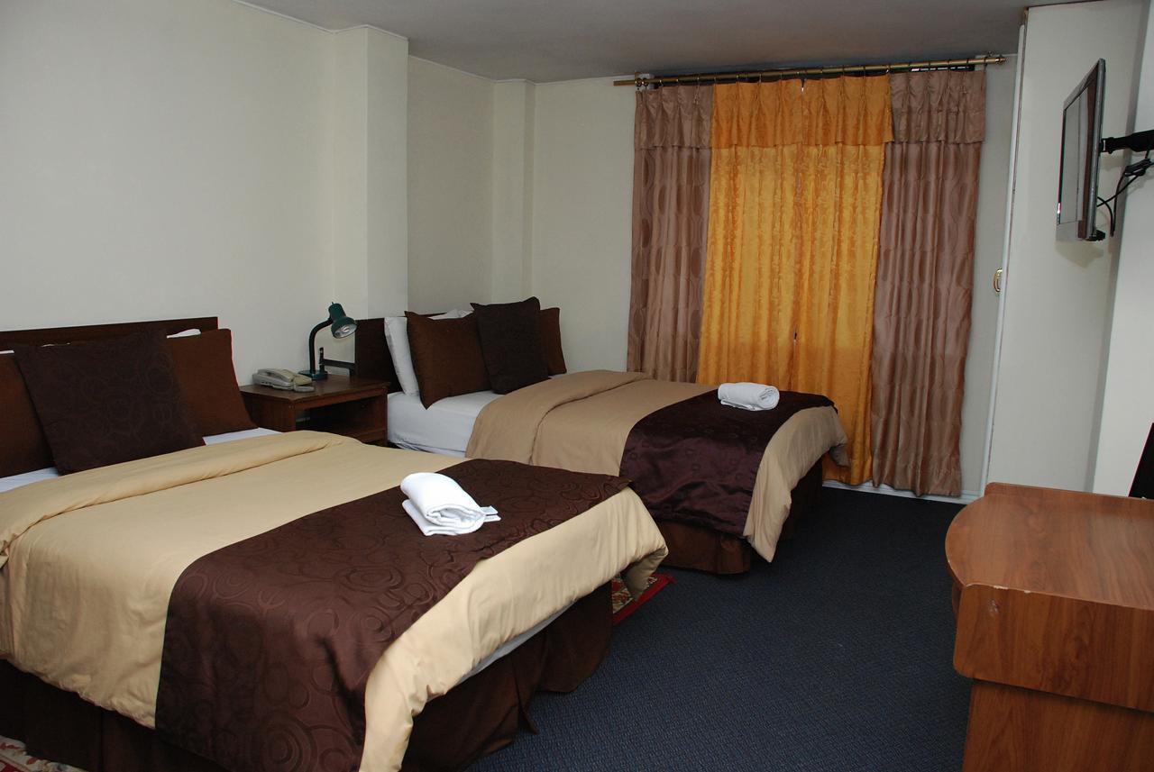 Hotel Bonaventure Quito Esterno foto