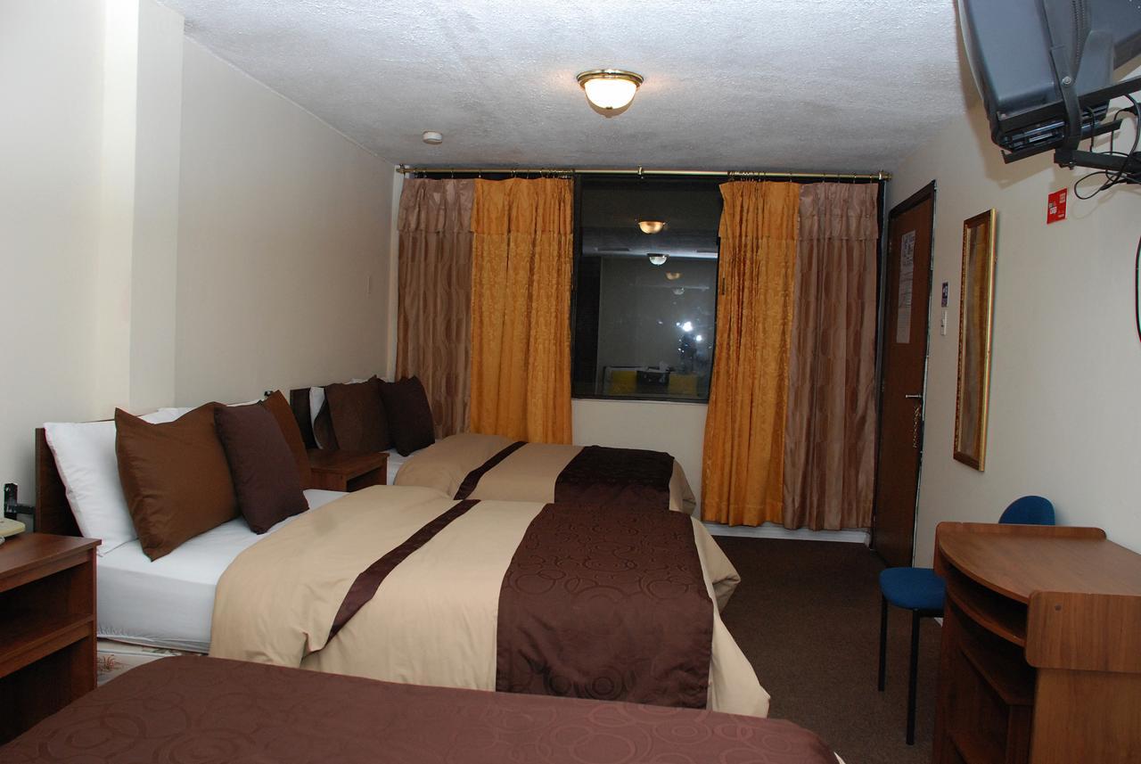 Hotel Bonaventure Quito Esterno foto